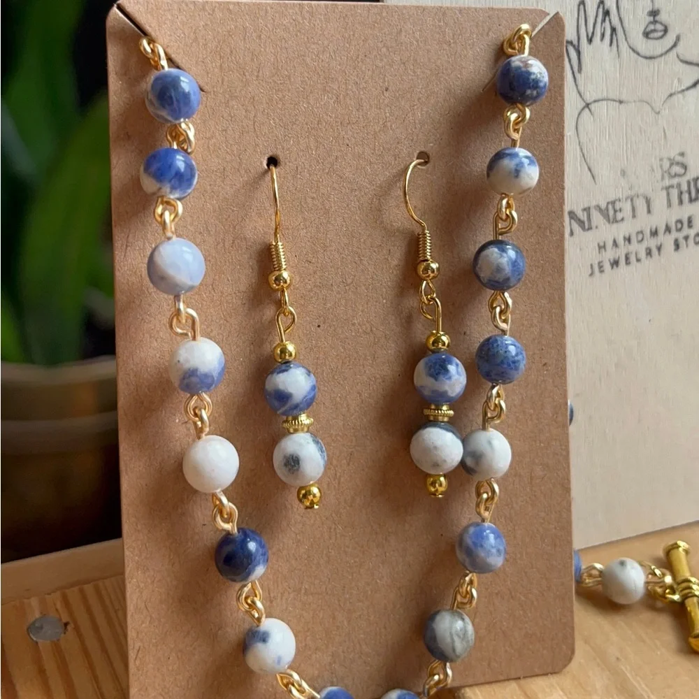 SODALITE - Picture 12 of 14